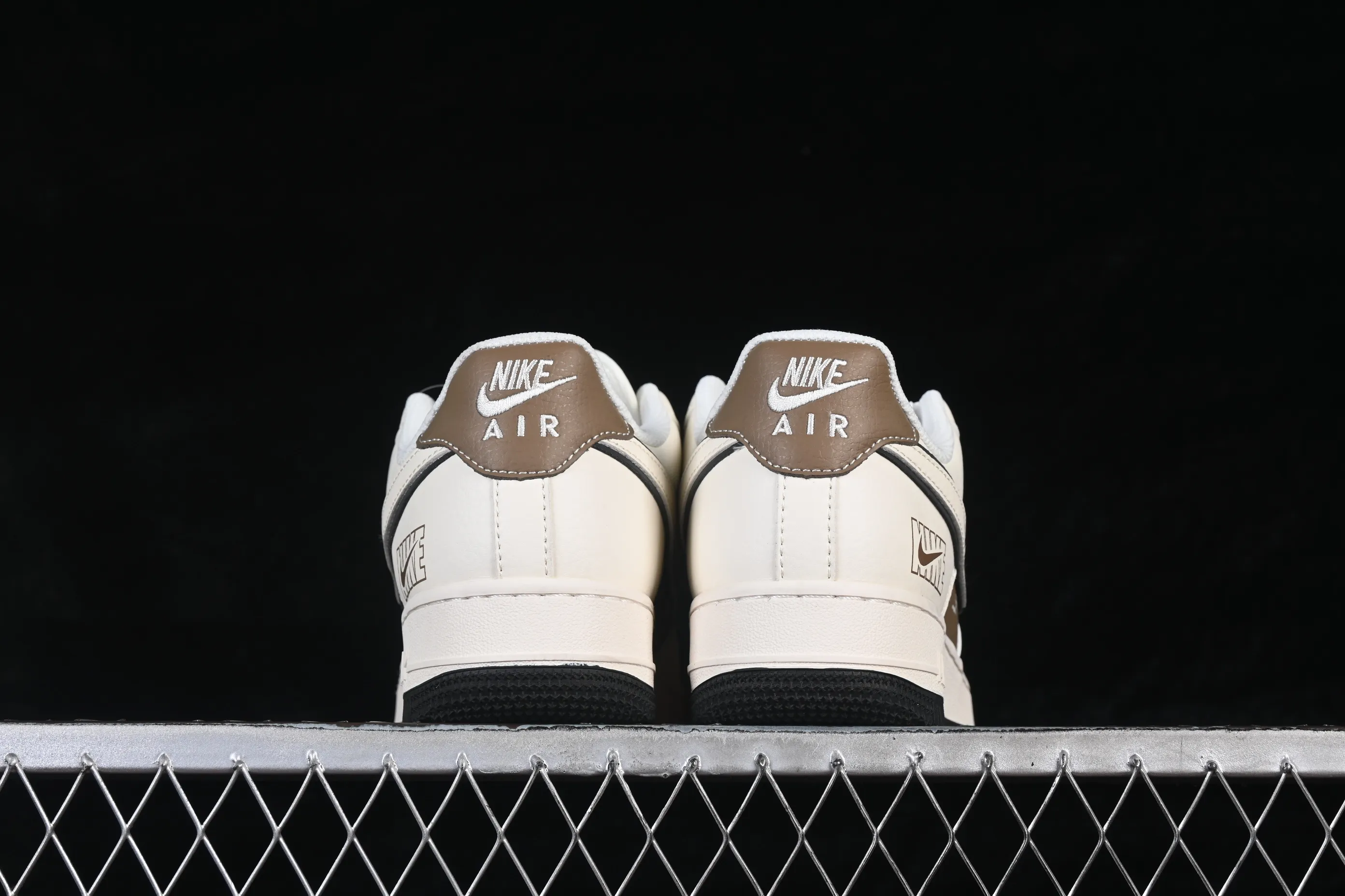 All Categories Nk Air Force 1 Air Force Series Nk Air Force 1 Low Air Force Low Nike Air Force 1'07 Low Joint Beige Brown High-end Customized Low-top Casual Shoes XD9314-618